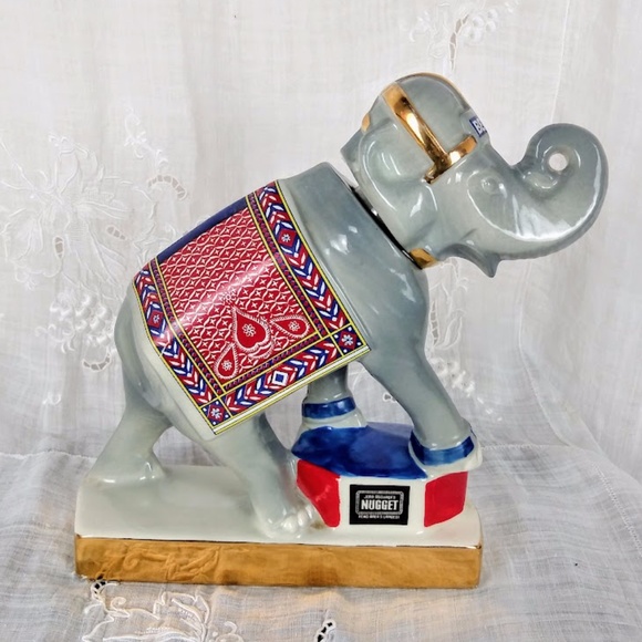 🎊H.P. Vintage “Bertha" Decanter Collectible - Picture 9 of 14